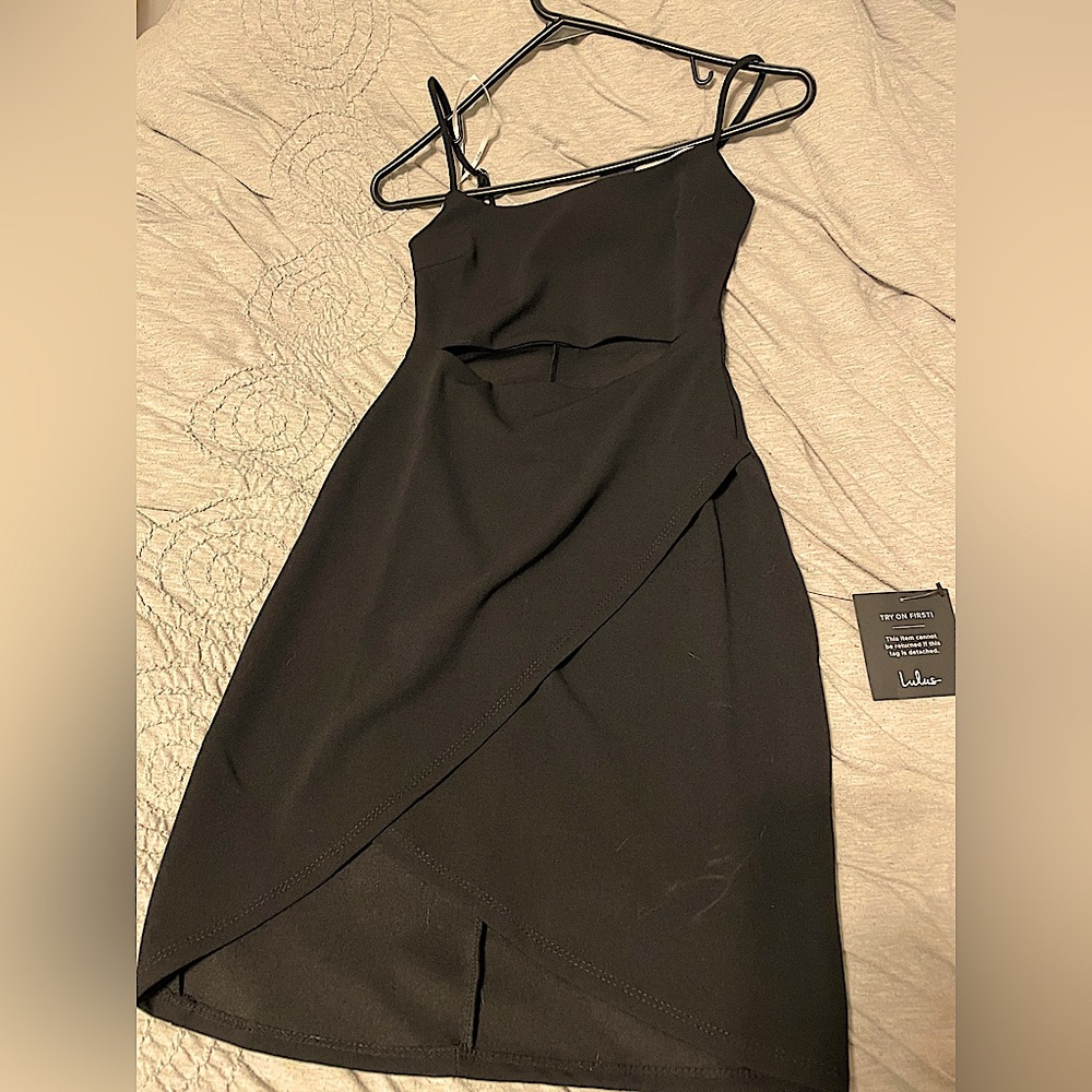 Lulu Short black dress
